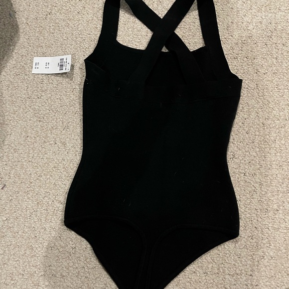 Abercrombie cross back bodysuit - Picture 4 of 6